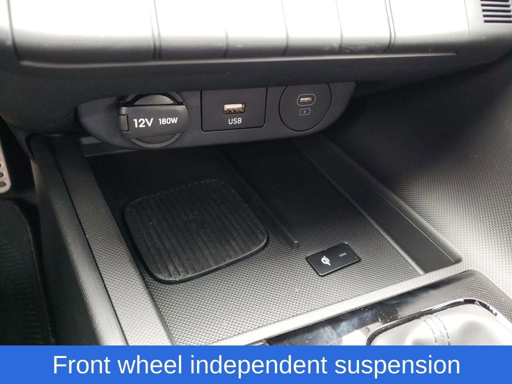 Used 2026 Hyundai Elantra Sport image 23