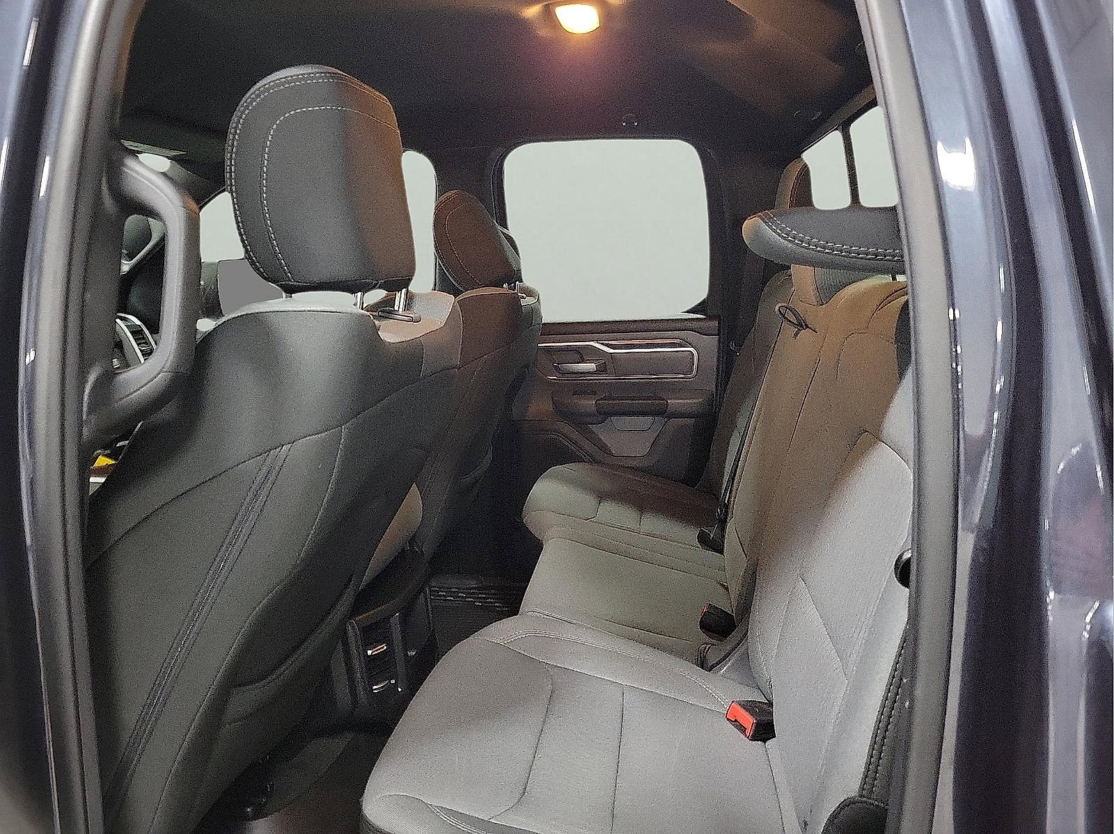 Used 2021 RAM 1500 Lone Star image 9