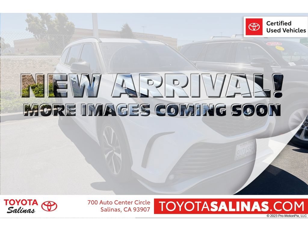Used 2021 Toyota Highlander XSE AWD/4WD image 1