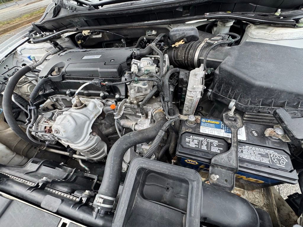 Used 2017 Honda Accord Sport image 33