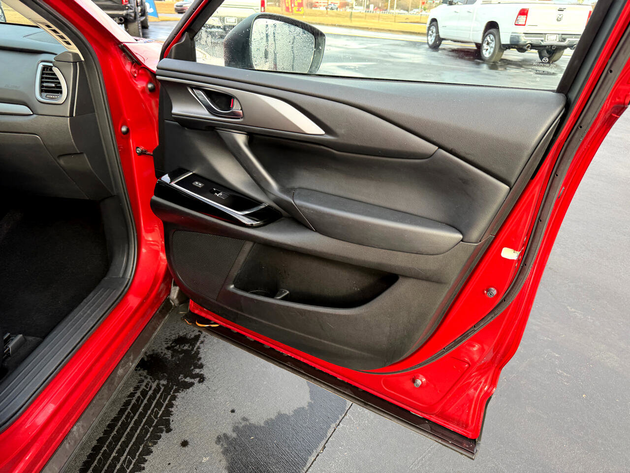 Used 2023 MAZDA CX-9 Touring image 18