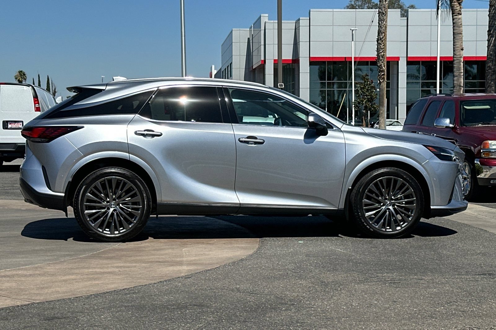 Certified 2025 Lexus RX 350 w/ Convenience Package AWD/4WD image 3
