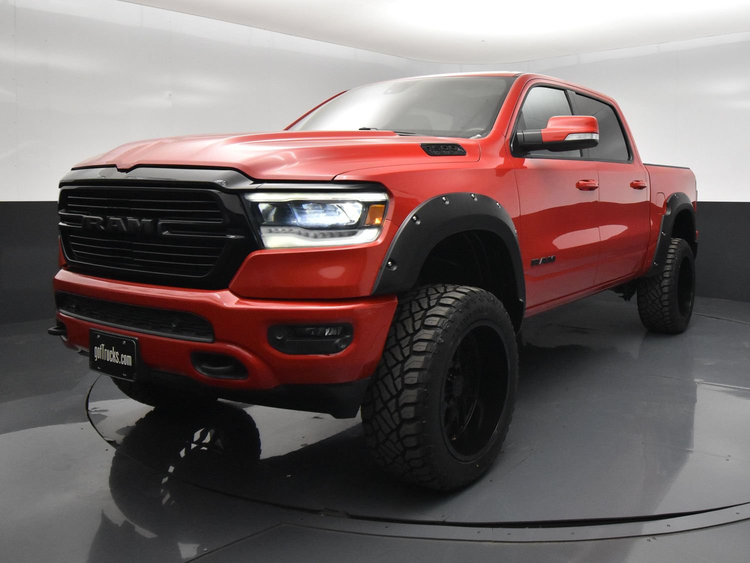 Used 2020 RAM 1500 Lone Star AWD/4WD image 2