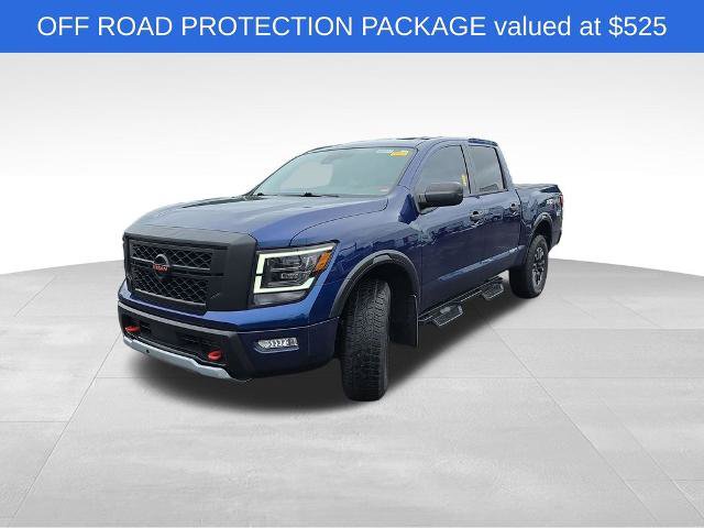Used 2022 Nissan Titan PRO-4X w/ Off Road Protection Package AWD/4WD image 4