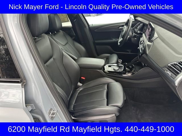 Used 2023 BMW X4 xDrive30i w/ M Sport Package image 10