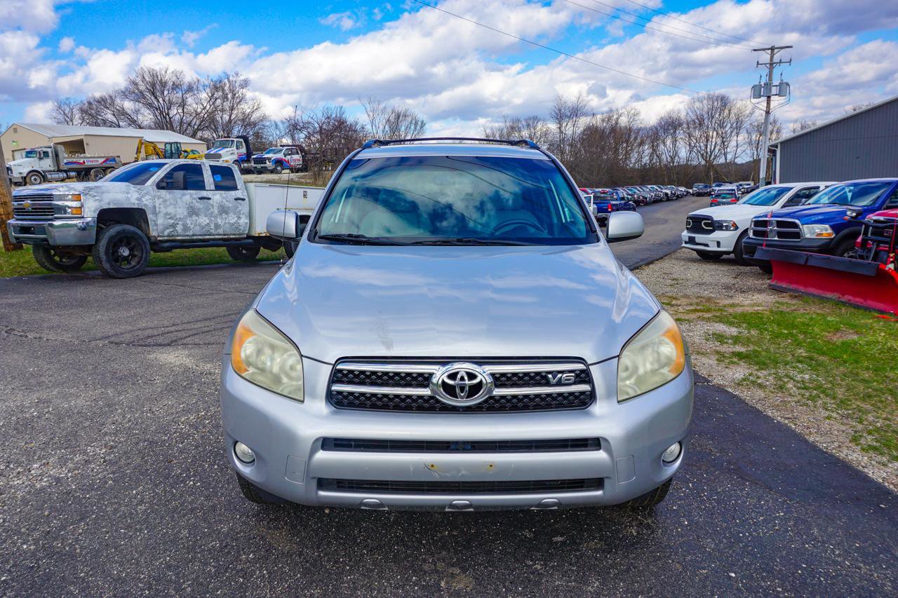 Used 2008 Toyota RAV4 Limited image 9