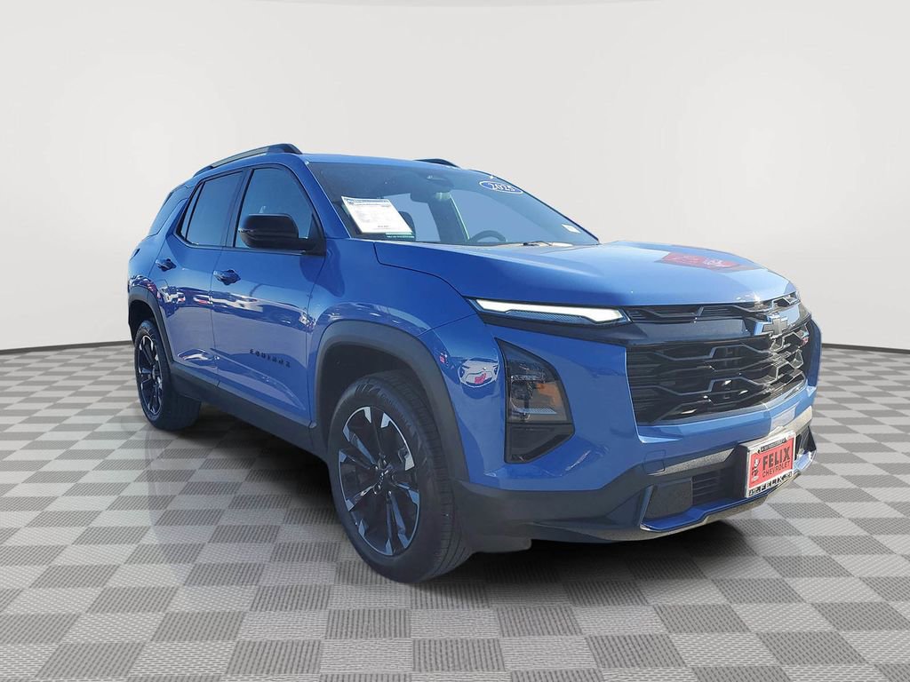 Used 2025 Chevrolet Equinox RS image 2