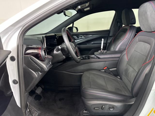 Used 2024 Chevrolet Blazer EV RS image 11