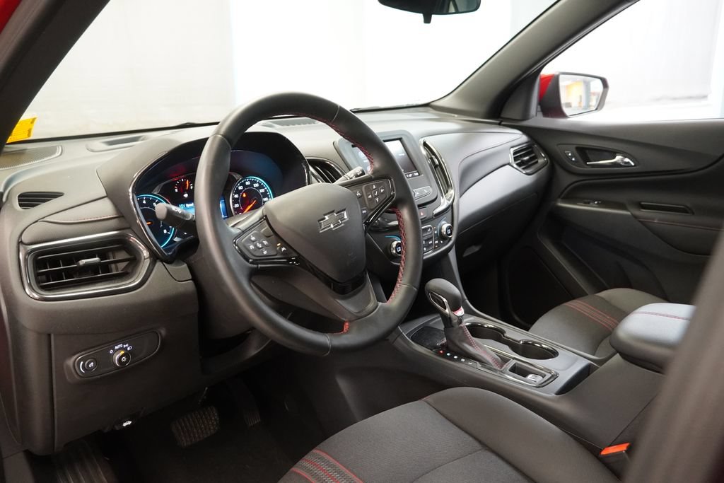 Certified 2023 Chevrolet Equinox RS FWD image 7