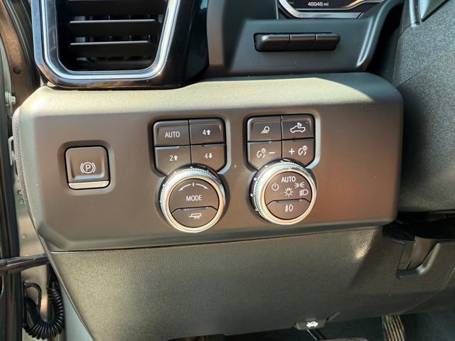 Used 2024 GMC Sierra 2500 Denali Ultimate image 12