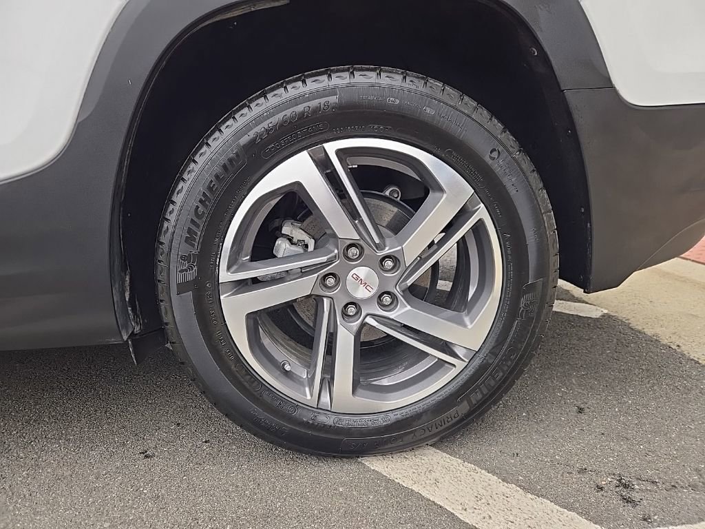 Used 2021 GMC Terrain SLT w/ LPO, Floor Liner Package image 11