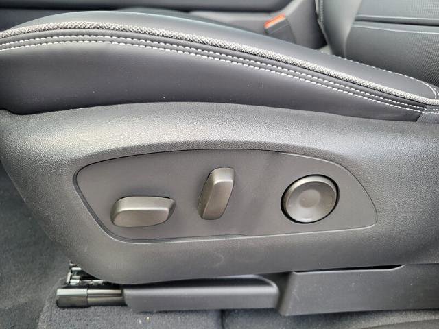 New 2025 GMC Sierra EV Denali image 25