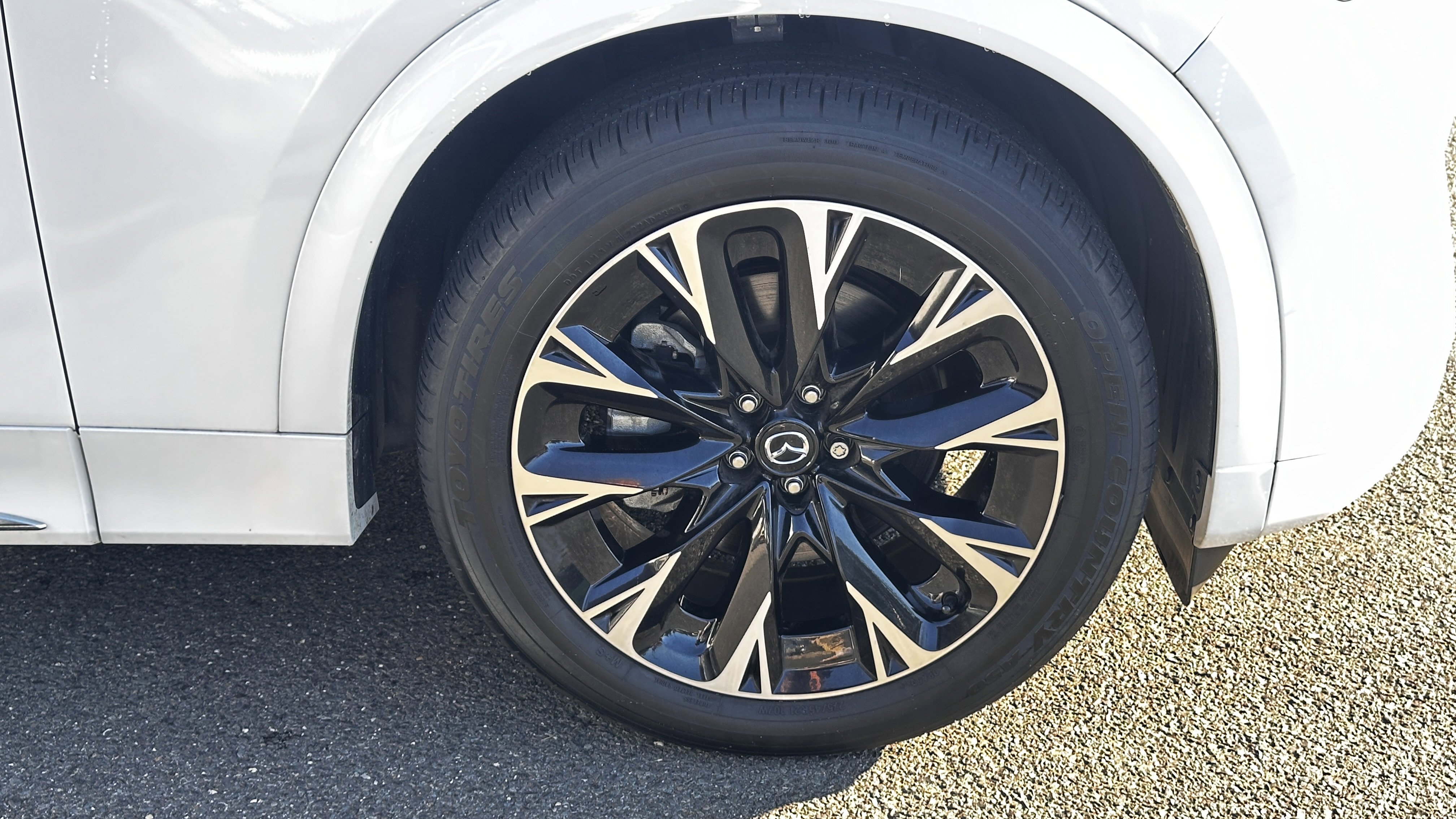 Certified 2025 MAZDA CX-90 3.3 Turbo S w/ Premium Package image 19