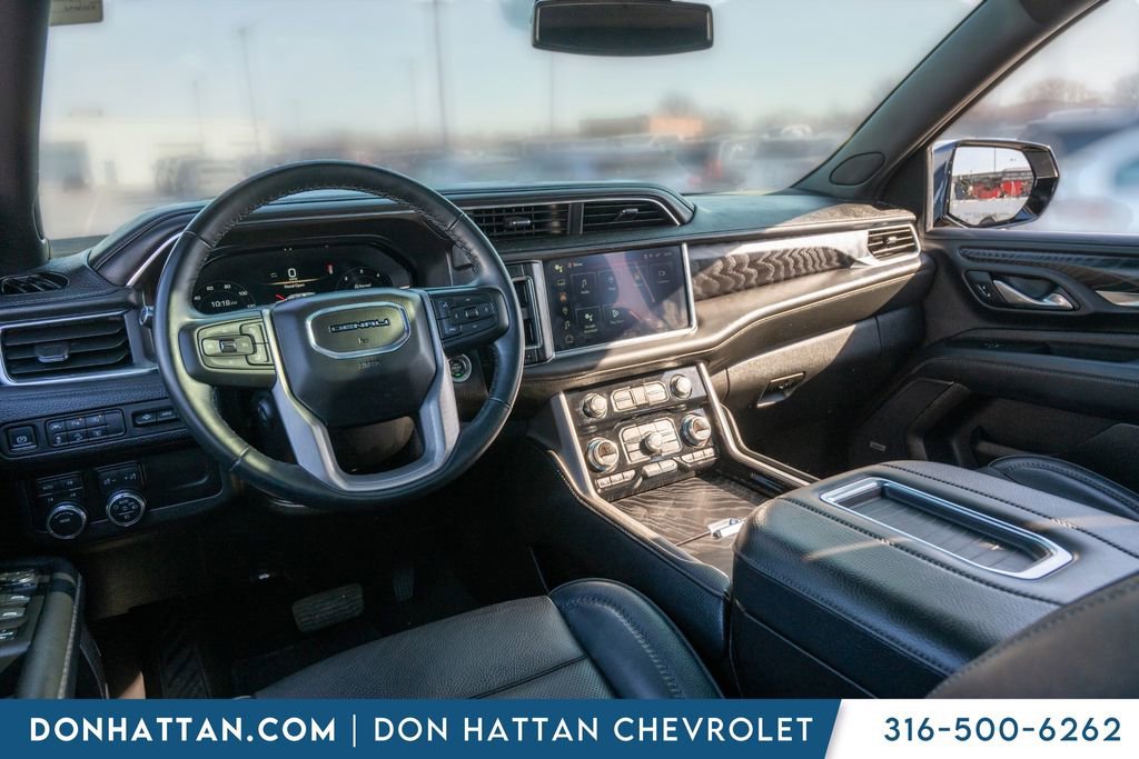 Used 2024 GMC Yukon XL Denali image 23