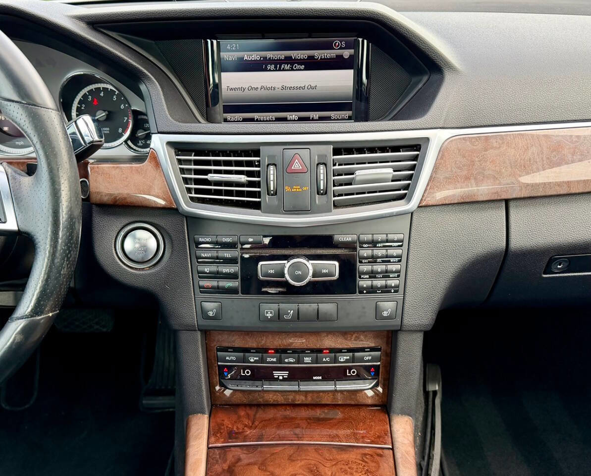 Used 2013 Mercedes-Benz E 350 4MATIC Sedan image 15
