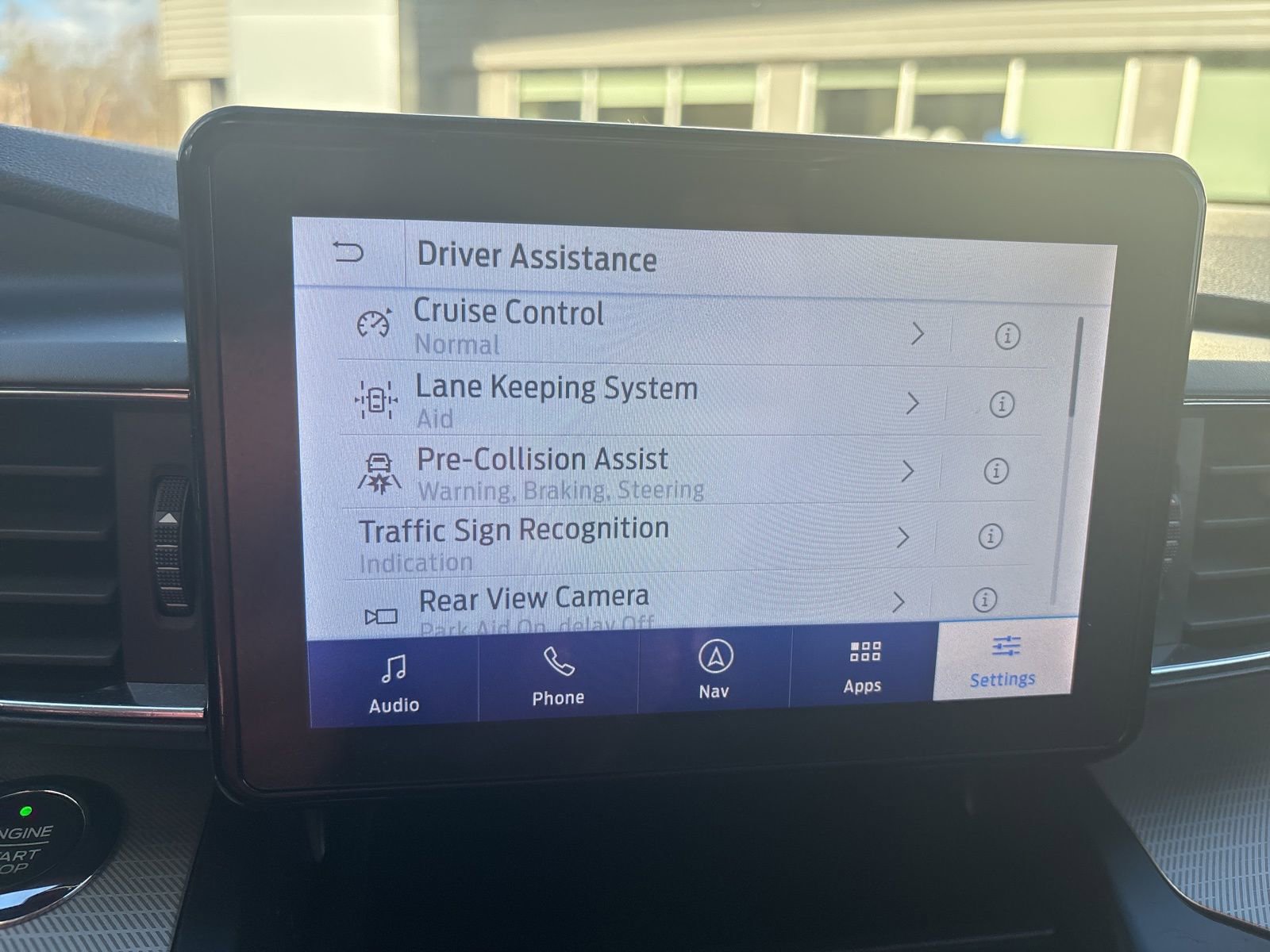 Used 2020 Ford Explorer XLT w/ Equipment Group 202A image 19