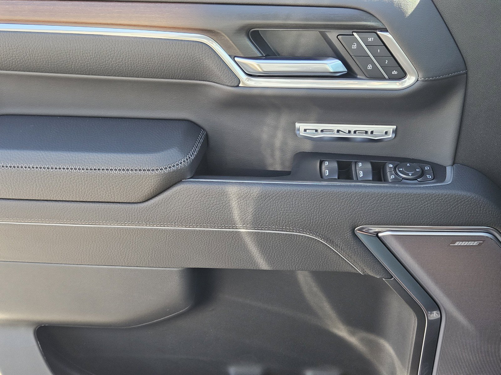 New 2026 GMC Sierra 1500 Denali AWD/4WD image 16