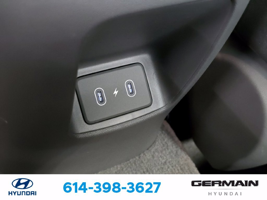 Certified 2026 Hyundai Elantra SE FWD image 32