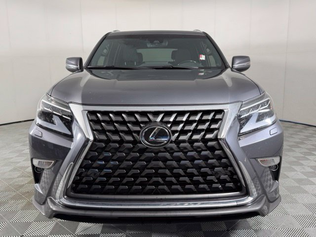 Used 2023 Lexus GX 460 Premium w/ Accessory Package AWD/4WD image 13