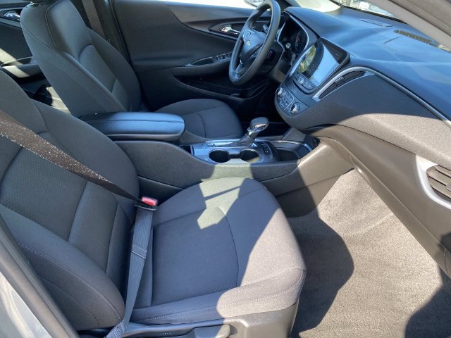 Used 2024 Chevrolet Malibu LT FWD image 20