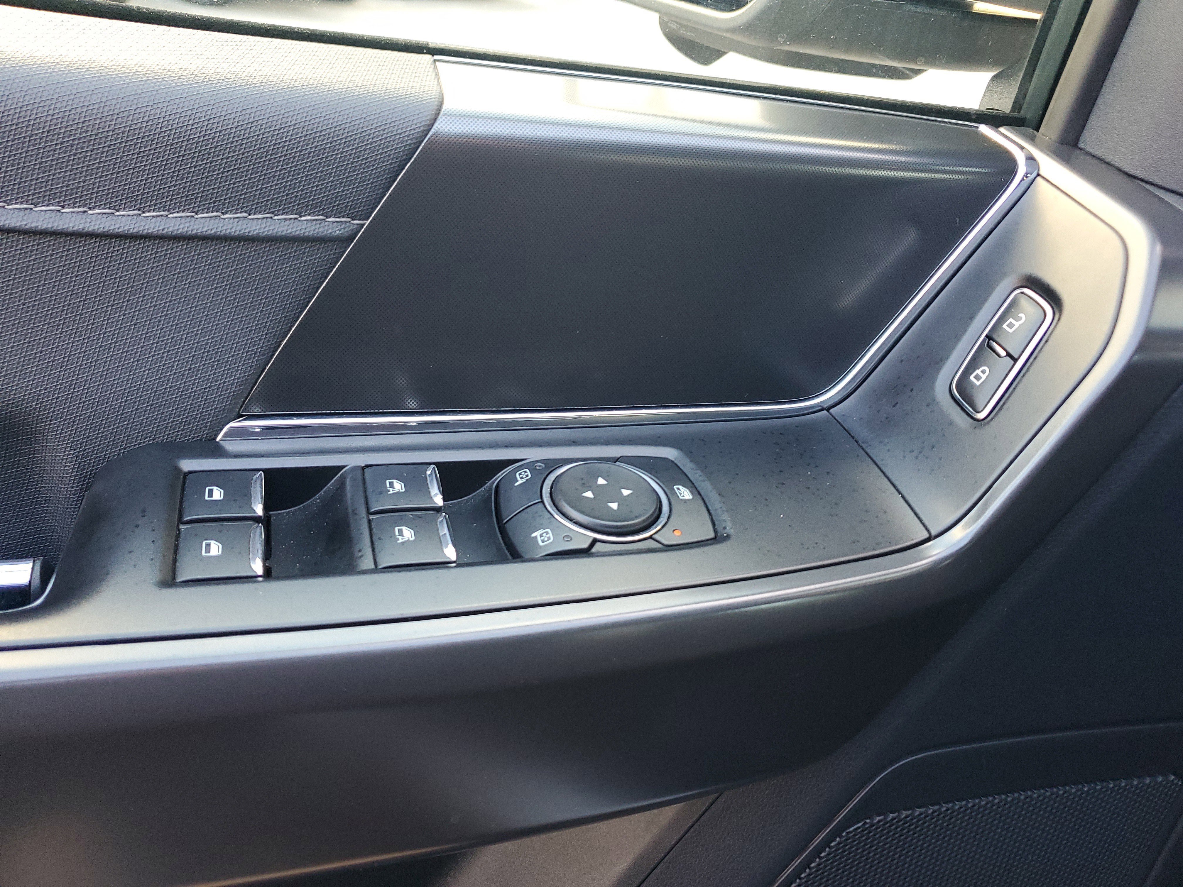 Used 2024 Ford F150 XLT w/ XLT Black Appearance Package image 21