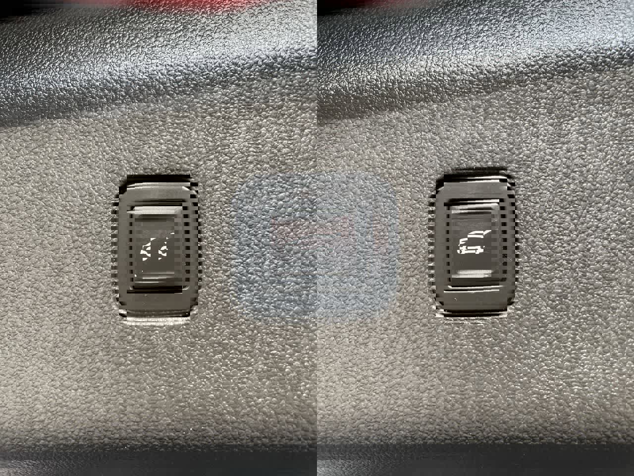 Used 2023 Buick Enclave Essence image 18