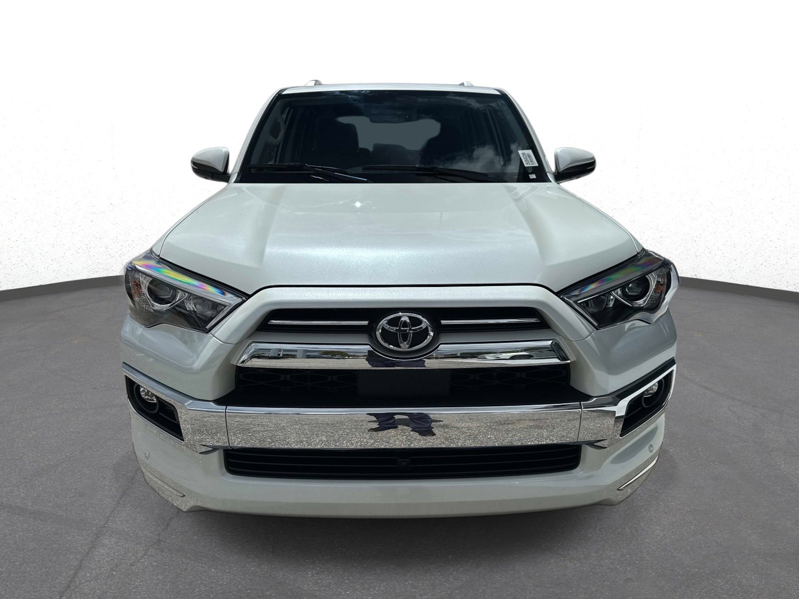 Used 2024 Toyota 4Runner Limited AWD/4WD image 8