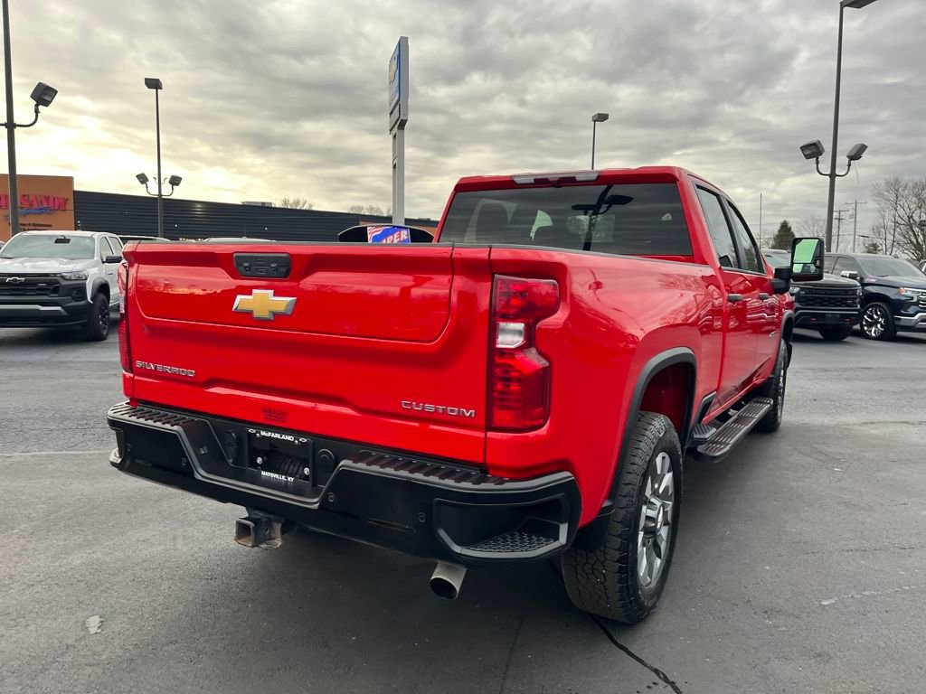 Used 2024 Chevrolet Silverado 2500 Custom w/ Custom Value Package image 5