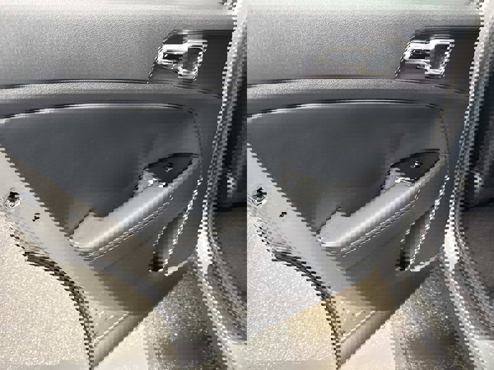 Used 2024 Kia Sportage EX image 15