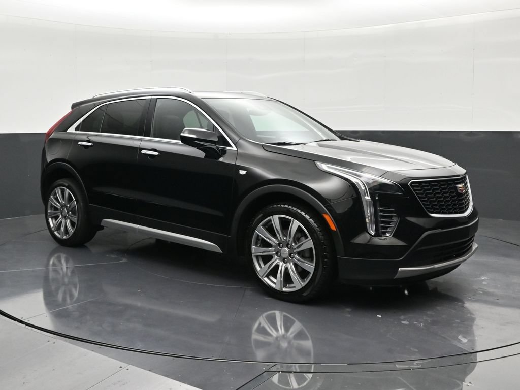 Certified 2023 Cadillac XT4 Premium Luxury w/ Driver Assist Package FWD image 7