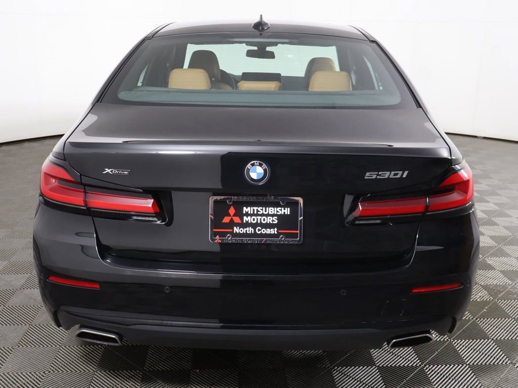 Used 2022 BMW 530i xDrive w/ M Sport Package image 14