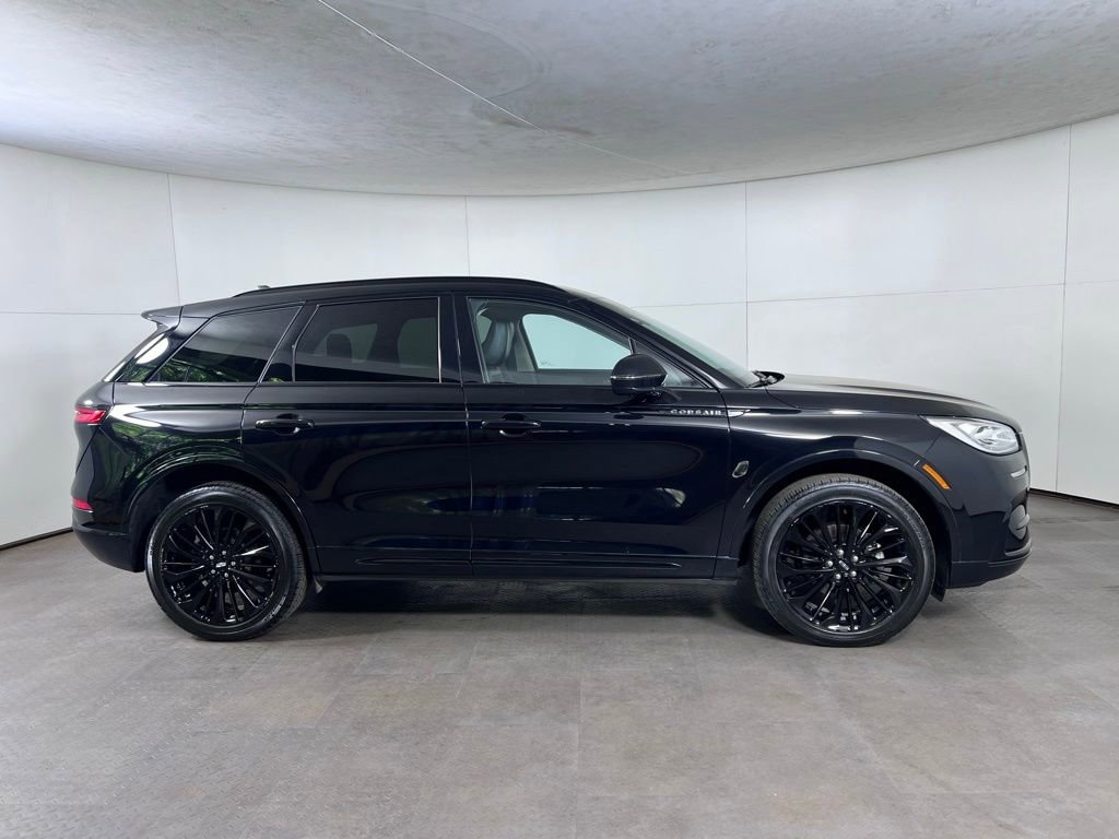 Used 2023 Lincoln Corsair Reserve w/ Equipment Group 201A AWD/4WD image 8