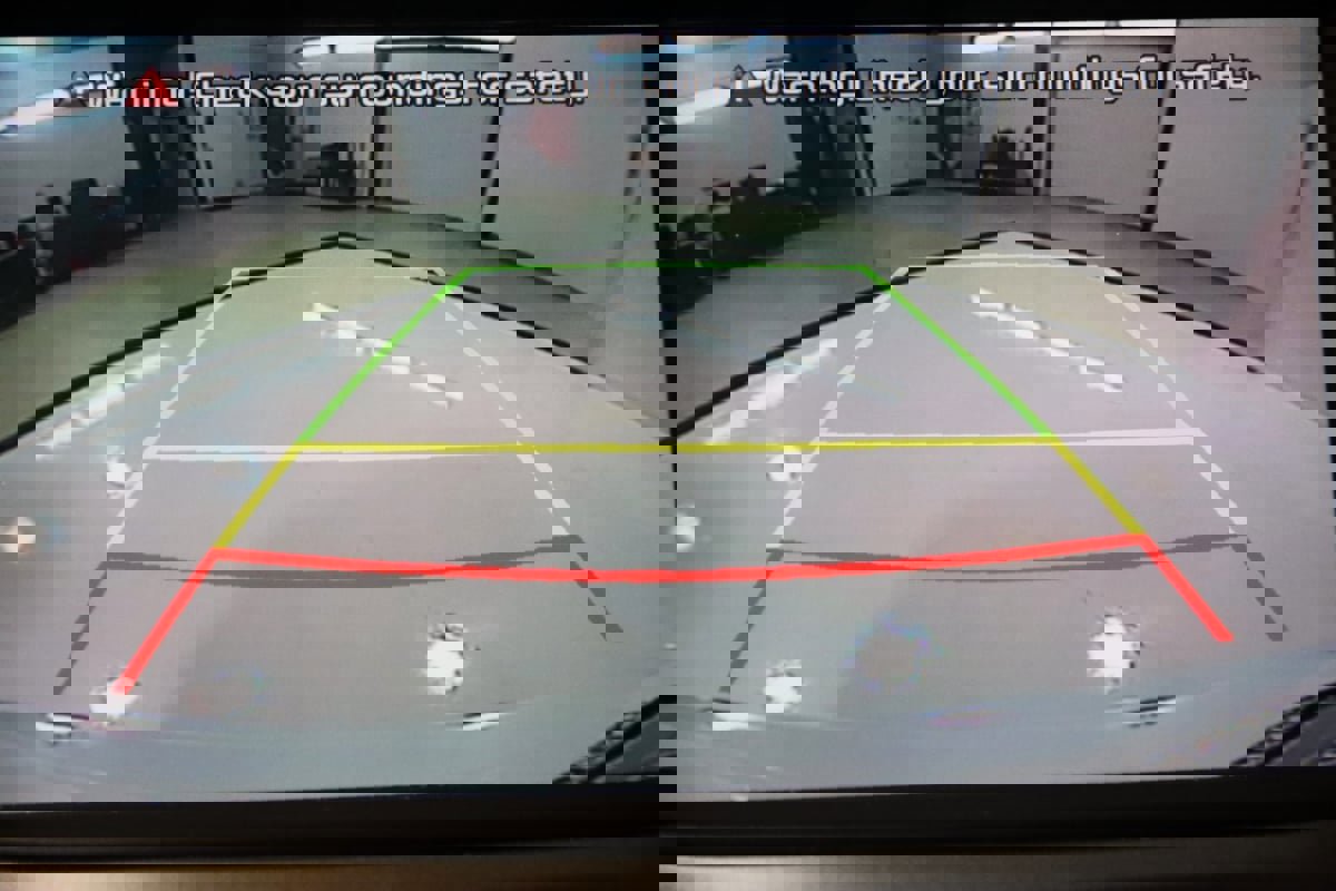 Used 2014 Kia Sorento SX w/ 3rd Row Package image 23