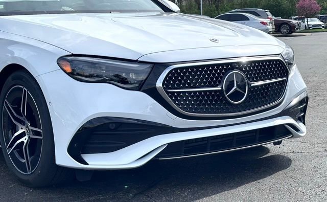 New 2026 Mercedes-Benz E 450 4MATIC Sedan video 2