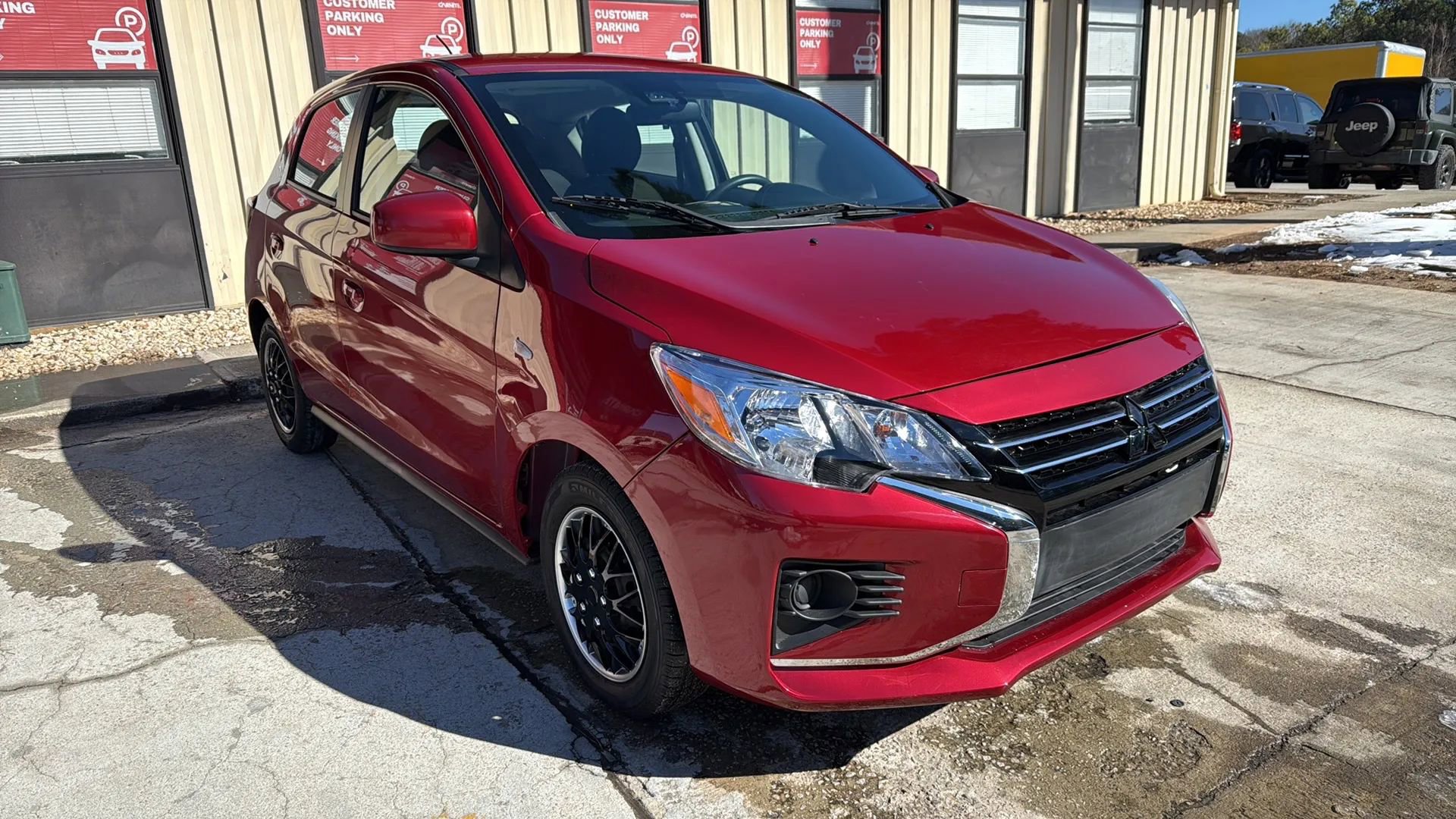 Used 2021 Mitsubishi Mirage LE image 1