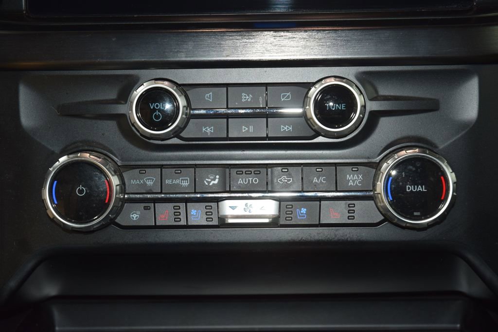 Used 2023 Ford F450 Lariat w/ Lariat Ultimate Package image 35