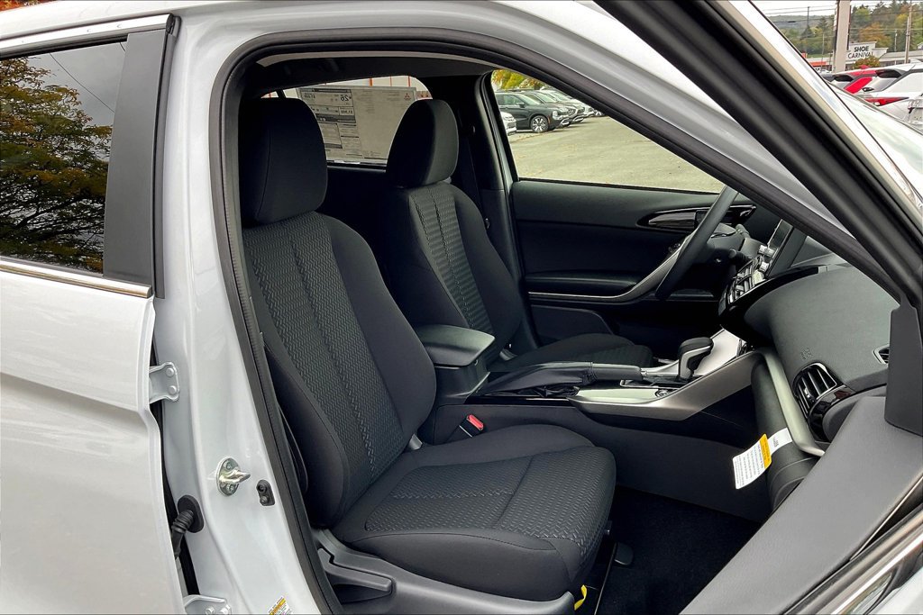 New 2026 Mitsubishi Eclipse Cross ES AWD/4WD image 8
