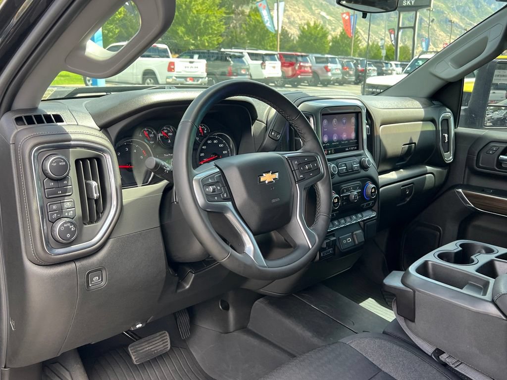 Certified 2023 Chevrolet Silverado 3500 LT w/ Convenience Package AWD/4WD image 30