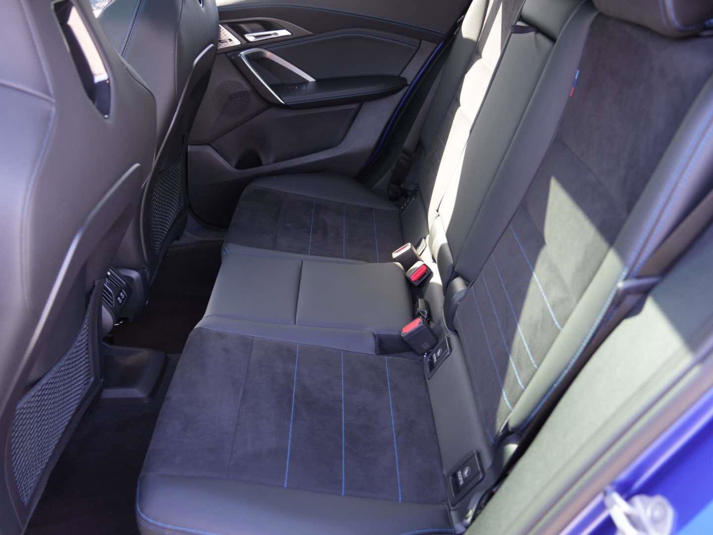 Used 2024 BMW X2 M35i w/ Premium Package image 11