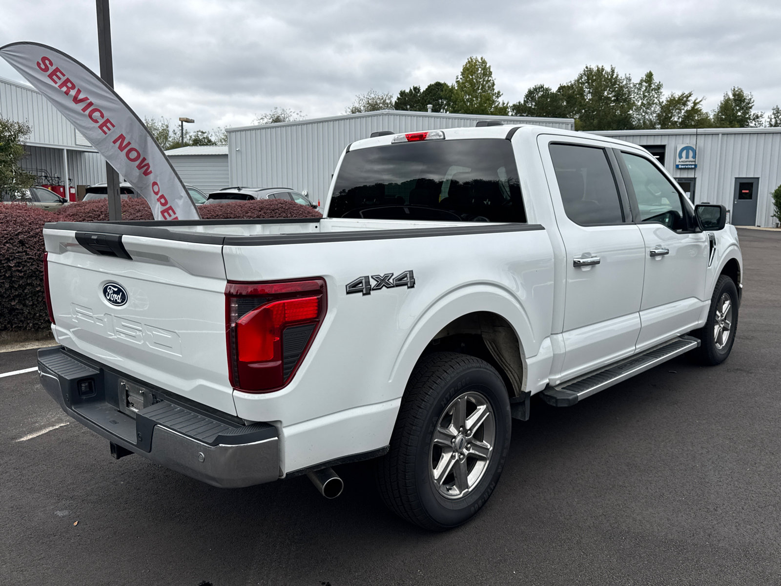 Used 2025 Ford F150 XLT w/ Equipment Group 301A Standard AWD/4WD image 5