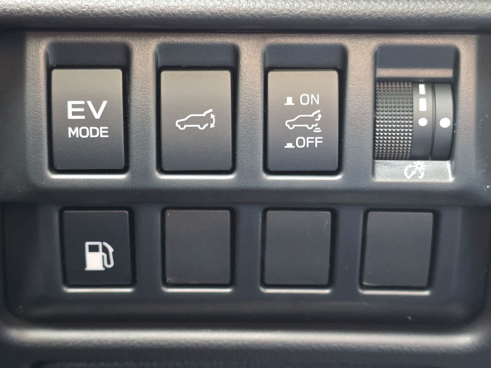 New 2026 Subaru Forester Touring AWD/4WD image 18