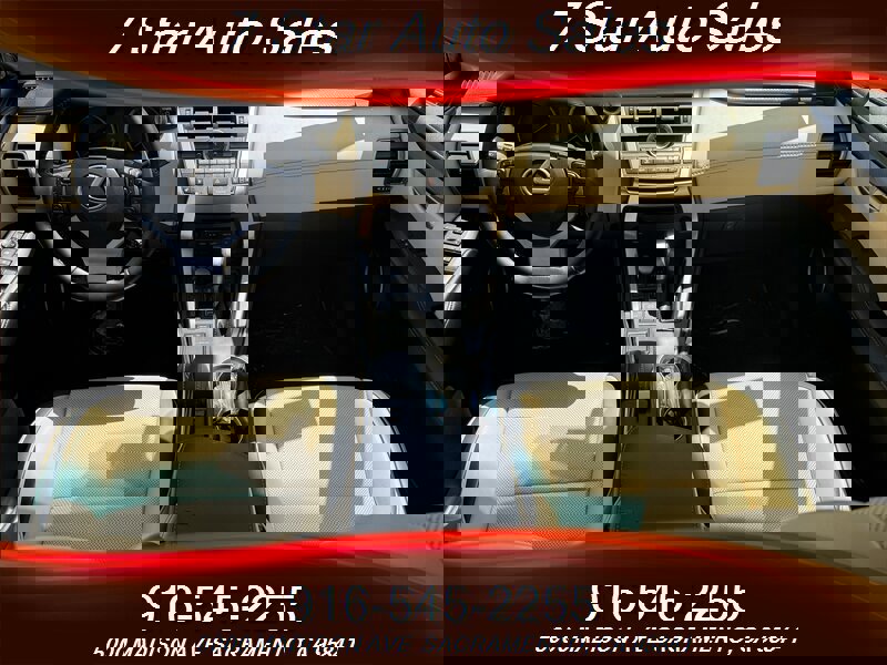 Used 2015 Lexus NX 300h AWD image 11