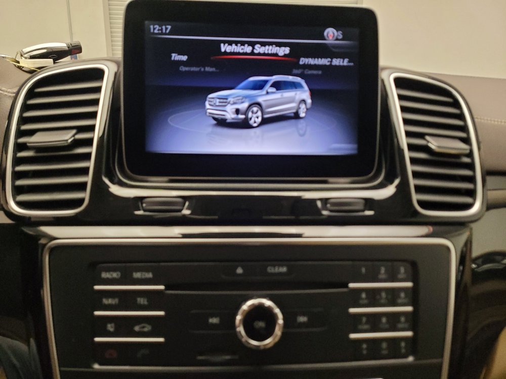 Used 2017 Mercedes-Benz GLS 450 4MATIC w/ Premium Package image 25