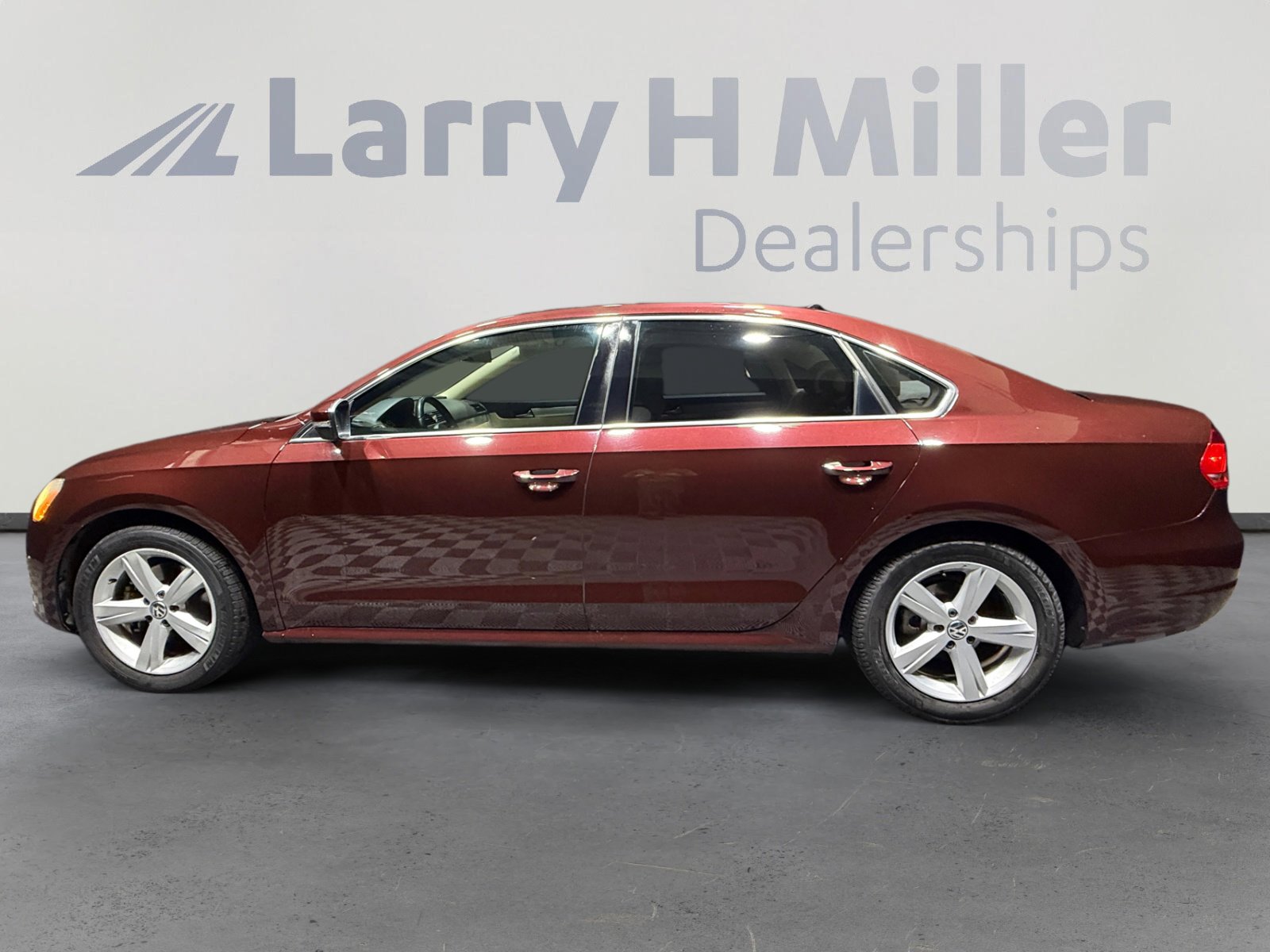 Used 2012 Volkswagen Passat 2.5 SE image 2