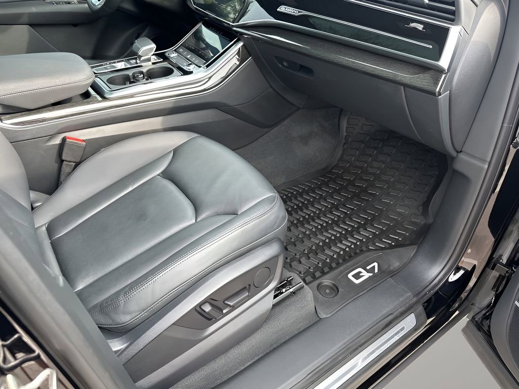 Used 2021 Audi Q7 2.0T Premium Plus image 14