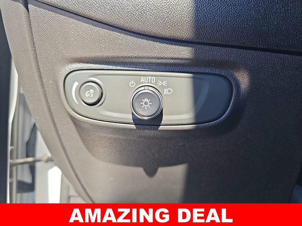 Used 2022 Chevrolet Equinox LT image 26