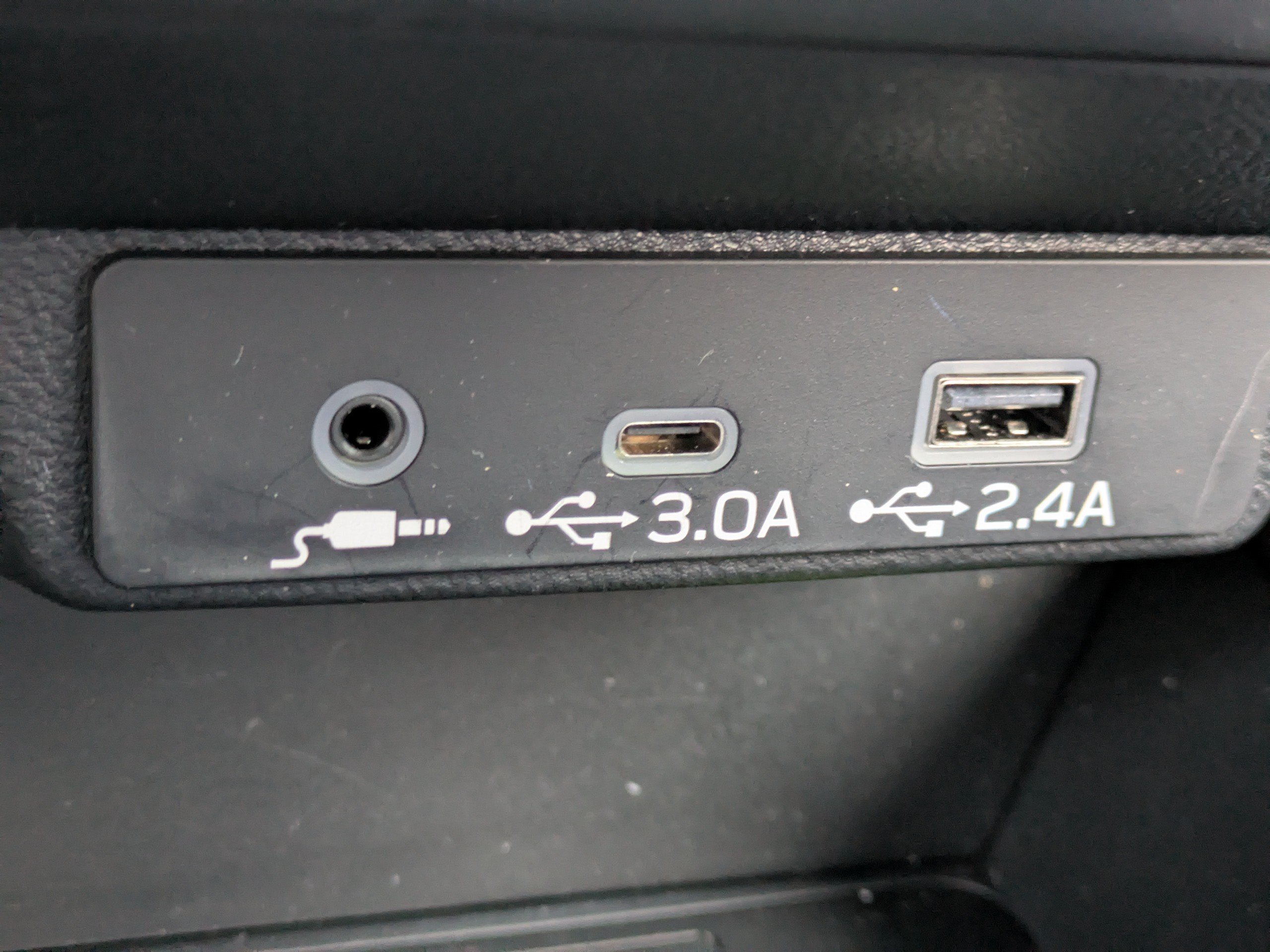 Used 2025 Subaru Forester Limited AWD/4WD image 32
