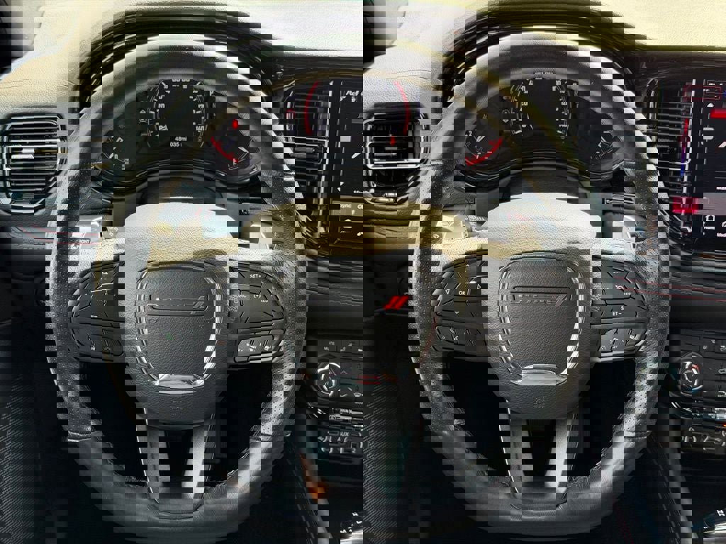 Used 2024 Dodge Durango GT image 38