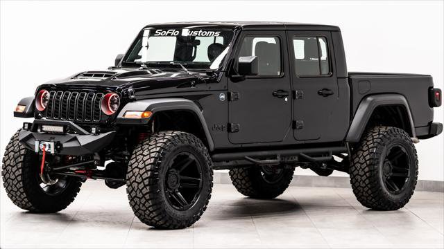 Used 2026 Jeep Gladiator Sport image 12