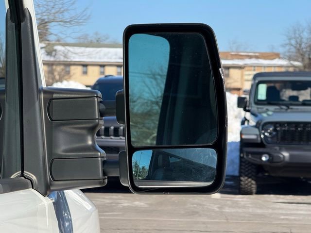 Used 2016 Nissan NV 3500 SL image 16